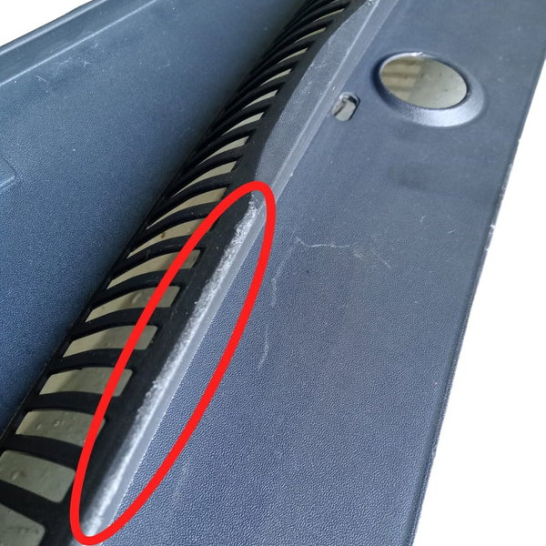 Grade Esquerda Churrasqueira Vw Nivus 1.0 Comfortline 2022 Preto