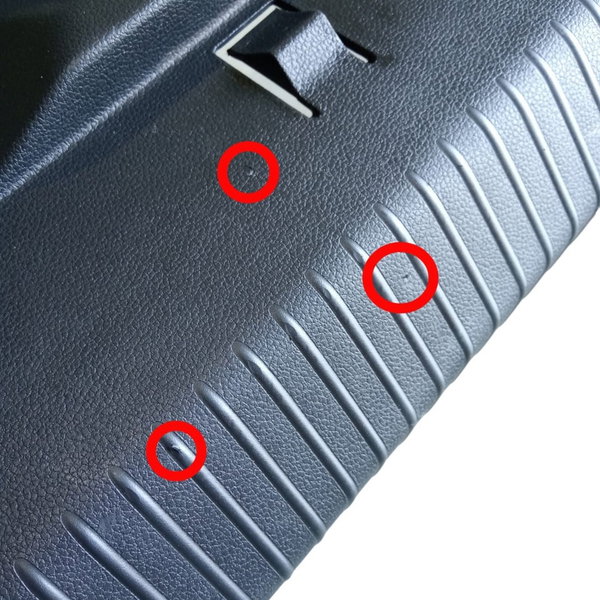 Soleira Porta Malas Vw Nivus 1.0 Comfort 2022 Preto
