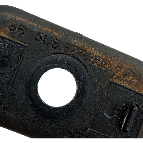 Batente Tampa Traseira Vw Nivus 1.0 Comfortline 2022