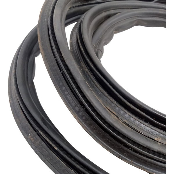 Borracha Tampa Traseira Vw Nivus 1.0 Comfortline 2022
