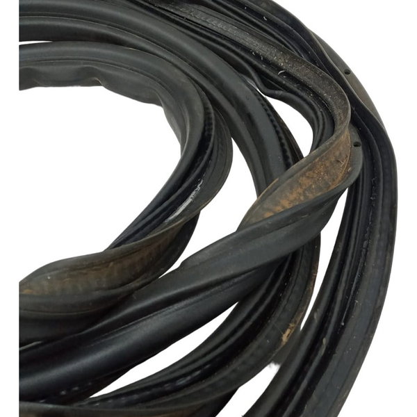 Borracha Tampa Traseira Vw Nivus 1.0 Comfortline 2022