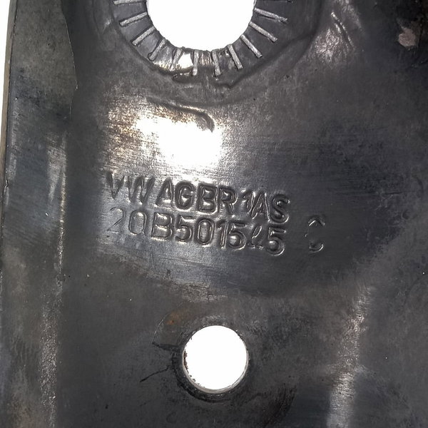 Suporte Facão Traseiro Esquerd Vw Nivus 1.0 Comfortline 2022