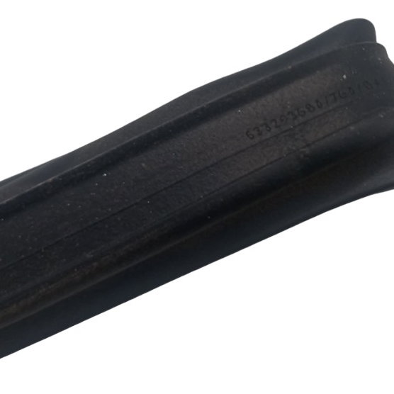 Borracha Vedação Porta Traseira Dir Jeep Compass Sport 2020 Preto