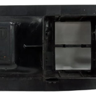 Moldura Botão Vidro Dianteiro Esq Argo Drive 1.0 3cc 2023