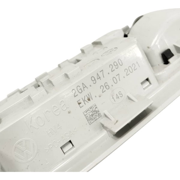 Luz Cortesia Traseira Vw Nivus Comfortline 1.0 2022