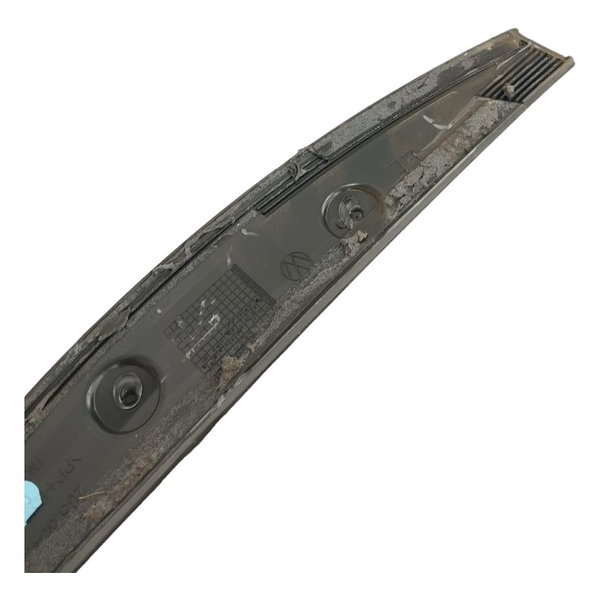 Acabamento Moldura Porta Traseira Esquerda Vw Nivus 1.0 2022 Preto