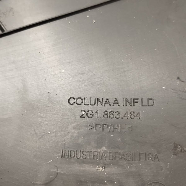 Soleira Coluna Dianteira Direita Vw Nivus Comfortline 2022 Preto