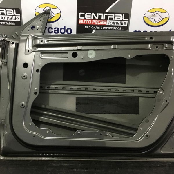 Porta Lata Dianteira Direita Mercedes Benz Cla 200 2018
