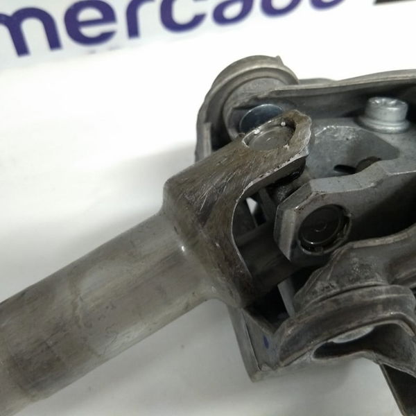 Coluna Direção Mercedes A200 2015