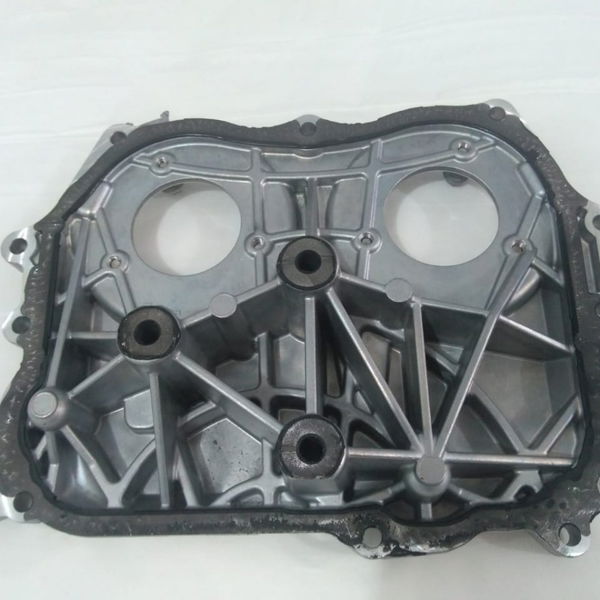 Tampa Cabeçote Mercedes Cla 200 Gla 200 A2700150400 