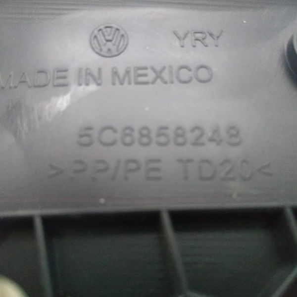 Acabamento Painel Lado Direito Vw Jetta 2.0 2013