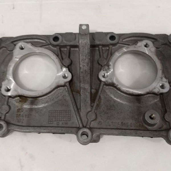Tampa Frontal Cabeçote Mercedes C180 2014