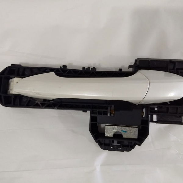 Maçaneta Externa Traseira Esquerda Mercedes C180 2012
