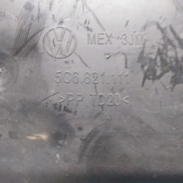 Placa Interna Proteção Parachoque L.e Vw Jetta 2.0 Tsi 2017