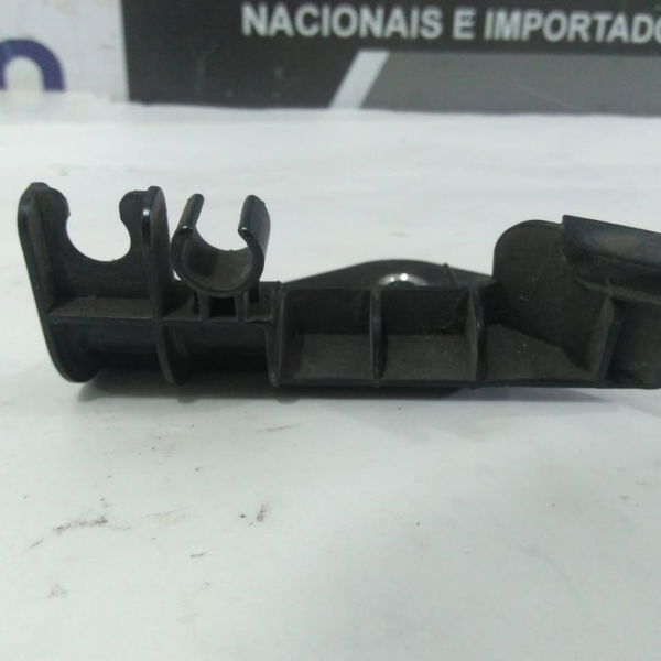 Suporte Sensor Abs Traseiro Esquerdo Mercedes C250 2011 