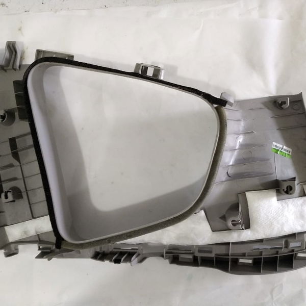 Moldura Vidro Fixo Traseiro Esquerdo Honda Fit 2013 2014