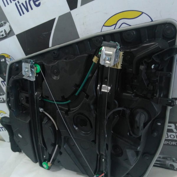 Máquina De Vidro Dianteira Esquerda Mercedes C180 2018