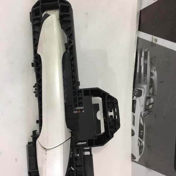 Maçaneta Externa Traseira Esquerda Mercedes Benz C180 2011