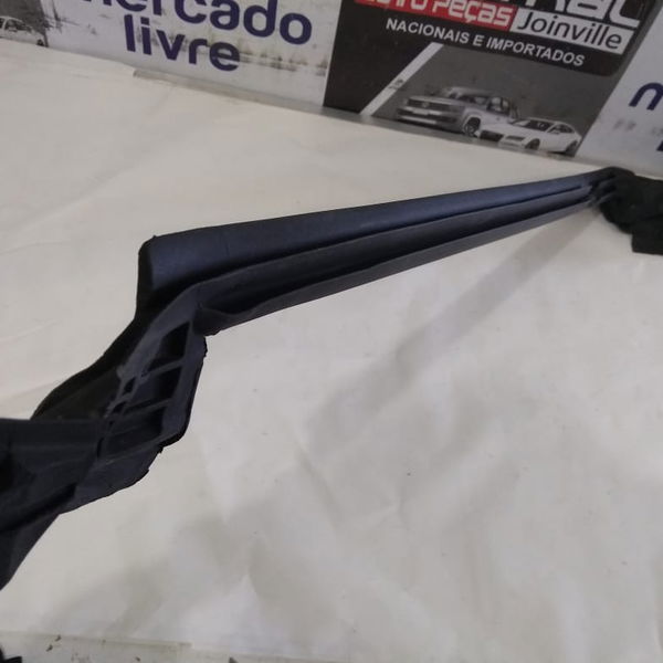 Pestana Interna Traseira Esquerda Mercedes Cla 200 2018