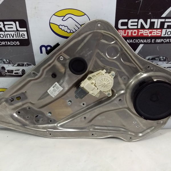 Máquina Vidro Traseira Esquerda Mercedes C180 2014