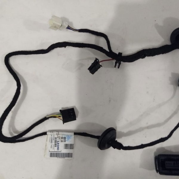 Chicote Porta Traseira Direita Mercedes Gla 200 2018