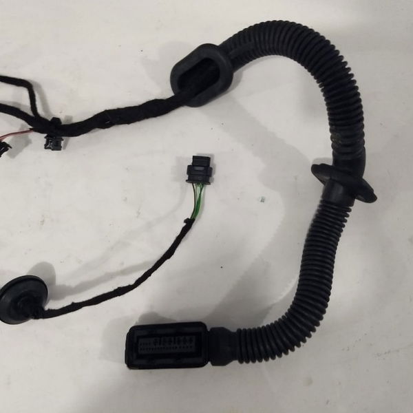 Chicote Porta Traseira Direita Mercedes Gla 200 2018