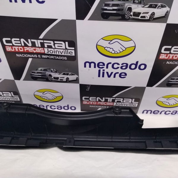 Acabamento Tampa Traseira Audi Q3 2.0 Tfsi 2013
