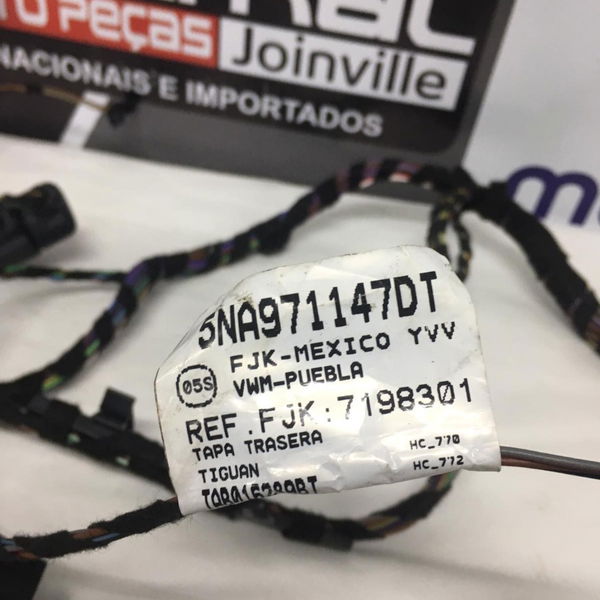 Chicote Tampa Traseira Vw Tiguan R Line 350 Allspace 2018