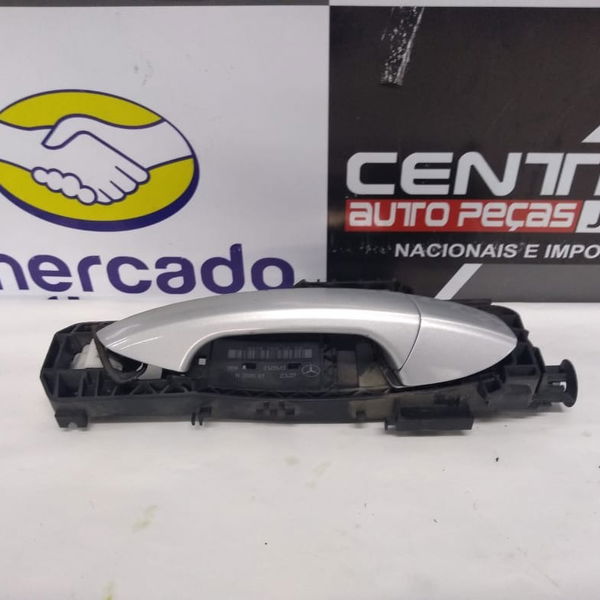Maçaneta Externa Dianteira Dir. Mercedes Benz C180 2013