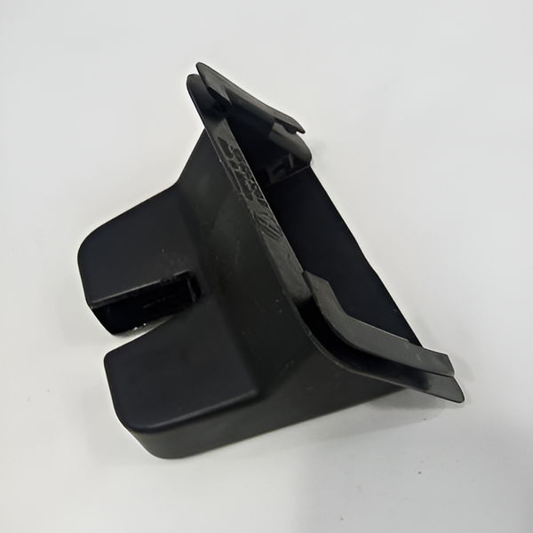 Acabamento Fechadura Tampa Traseira Vw Jetta 2017 5c6827520b