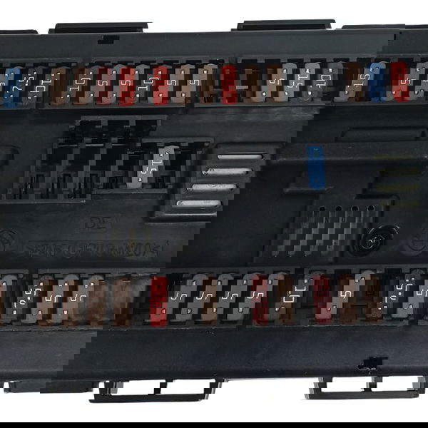 Caixa Fusível Bmw 320i 2016 10688710