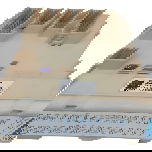 Caixa Fusível Toyota Corolla Gli 1.8 2017 63586630