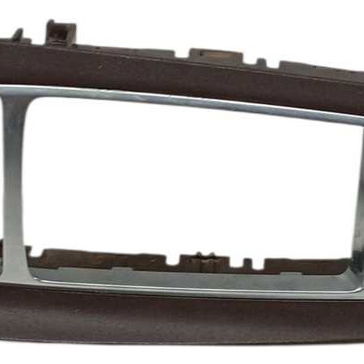 Moldura Botão Vidro Porta Dia Esq Mercedes Cls 450 Amg 2019