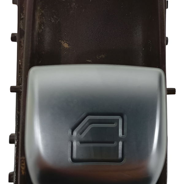 Botão Vidro Porta Dianteira Dir Mercedes Cls 450 Amg 2019