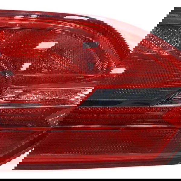 Lanterna Tampa Traseira Esquerda Vw Jetta 2013 Direito/passageiro Vermelho