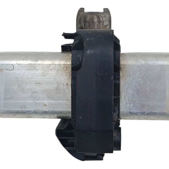 Suporte Painel Frontal Direita Mercedes Cls 450 Amg 2019