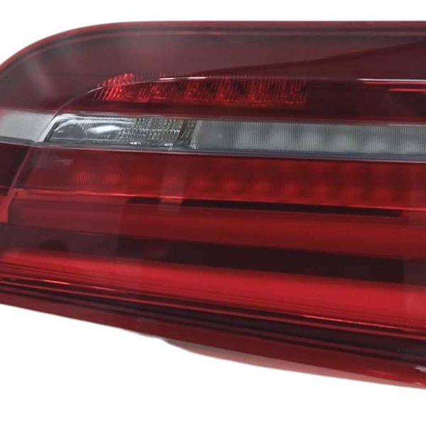 Lanterna Esquerda Bmw X5 2015 Recuperada  Esquerdo/motorista Vermelho