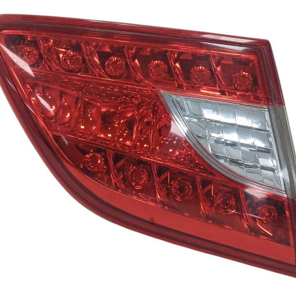 Lanterna Traseira Esquerda Nissan Sentra 2014 Esquerdo/motorista Vermelho