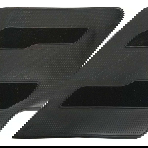 Tapete Traseiro Esquerdo Toyota Corolla Xei 2.0 2017 Preto