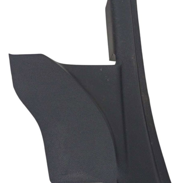 Soleira Traseira Direita Chevrolet Tracker 12t 2023 Preto