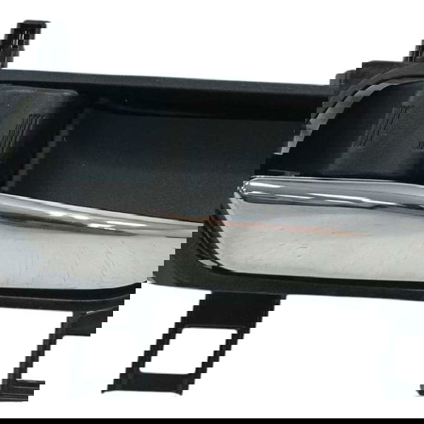 Maçaneta Interna Traseira Esquerda Nissan Versa 2022 Á 2025 Traseira