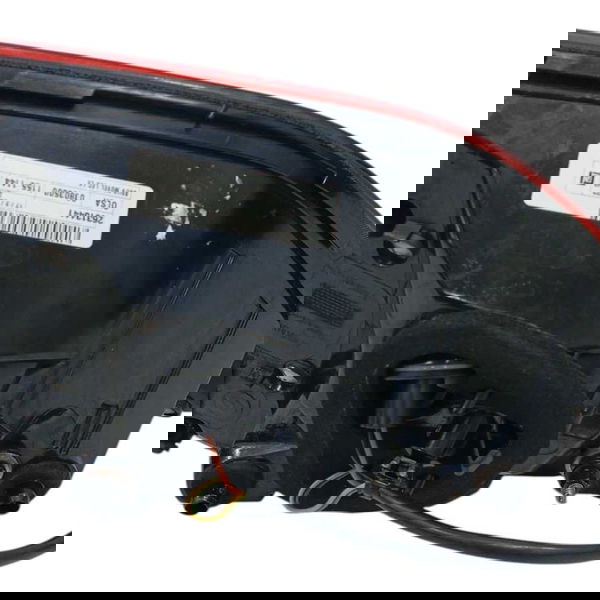 Lanterna Esquerda Tampa Traseira Chevrolet Tracker 12t 2023 Esquerdo/motorista Vermelho