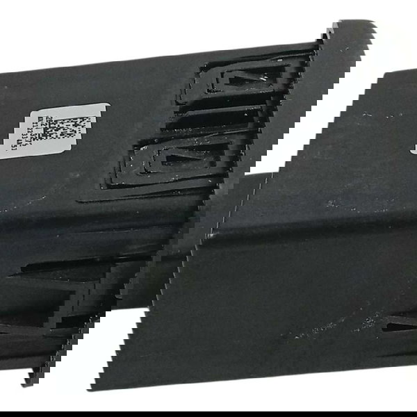 Tomada Usb Chvrolet Tracker 12t 2023 Preto