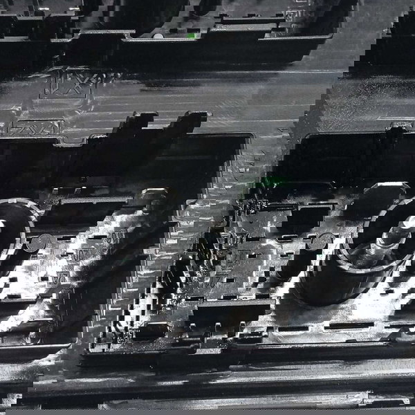 Caixa Fusível Chevrolet Tracker 12t 2023