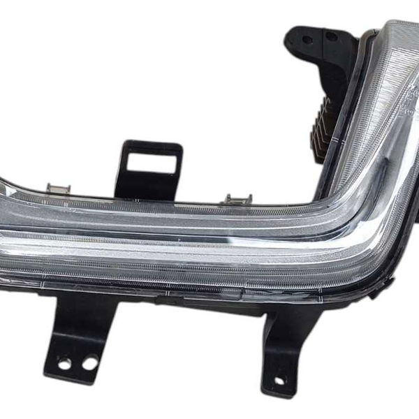 Farol Auxiliar Esquerdo  Chvrolet Tracker 12t 2023 Esquerdo/motorista