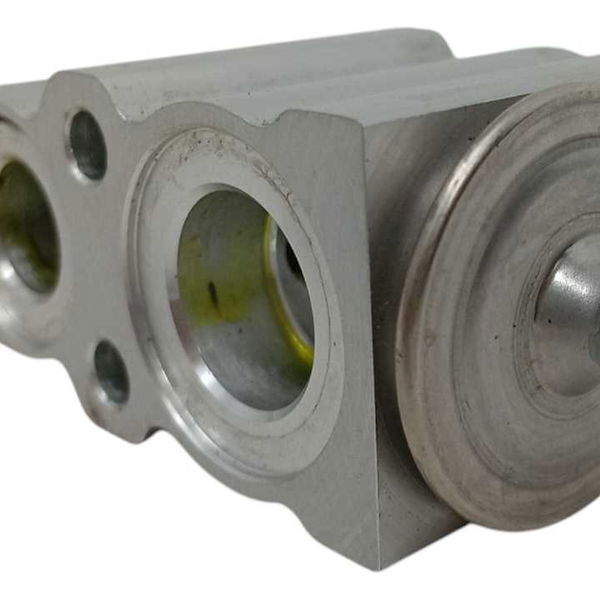 Válvula Expansão Radiador Ar Condicionado Gm Spin 2020