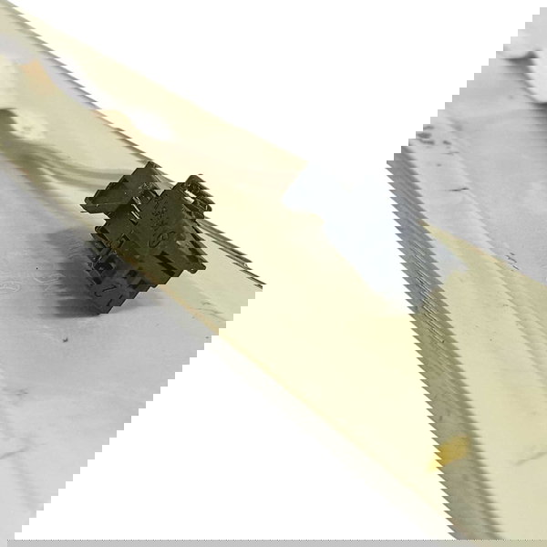 Soleira C/ Led Lado Direito Mercedes Cla180 2018 Prata