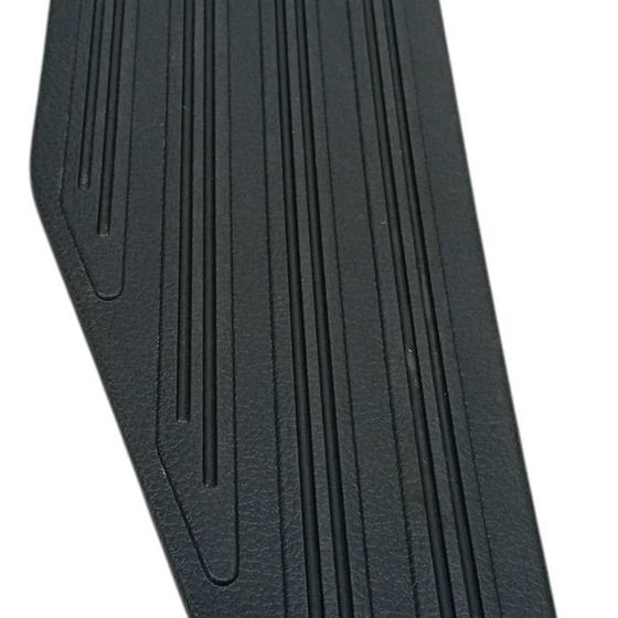 Soleira Traseira Direita Vw Amarok 2.0 2014 Preto