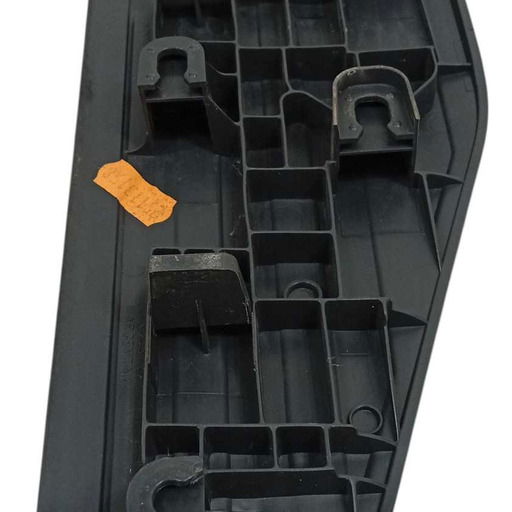 Soleira Traseira Direita Vw Amarok 2.0 2014 Preto