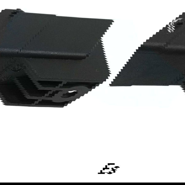 Rele Nissan Kicks 2024 185023 Preto